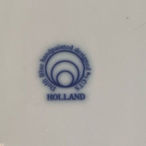 Delft Blue Designed by Otis Ashtray Trinket Dish - Picture 5 of 6